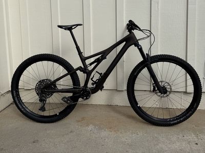 2022 Specialized Stumpjumper Expert Carbon S4 (Large) – Excellent Condition – Trail Ready