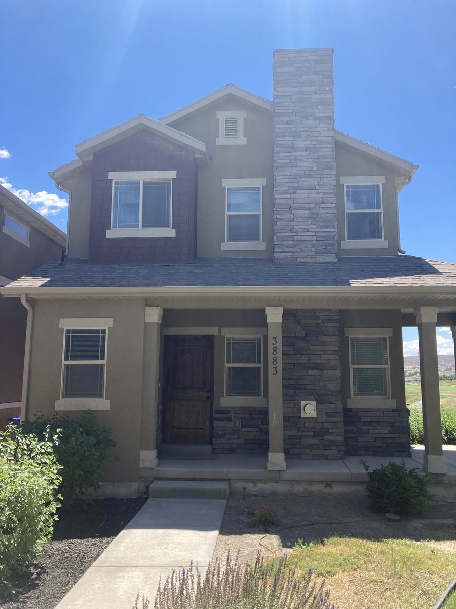 Large Twinhome on Golf Course