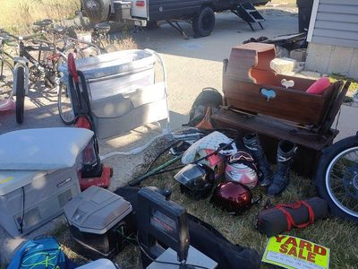 Multi family yard sale
