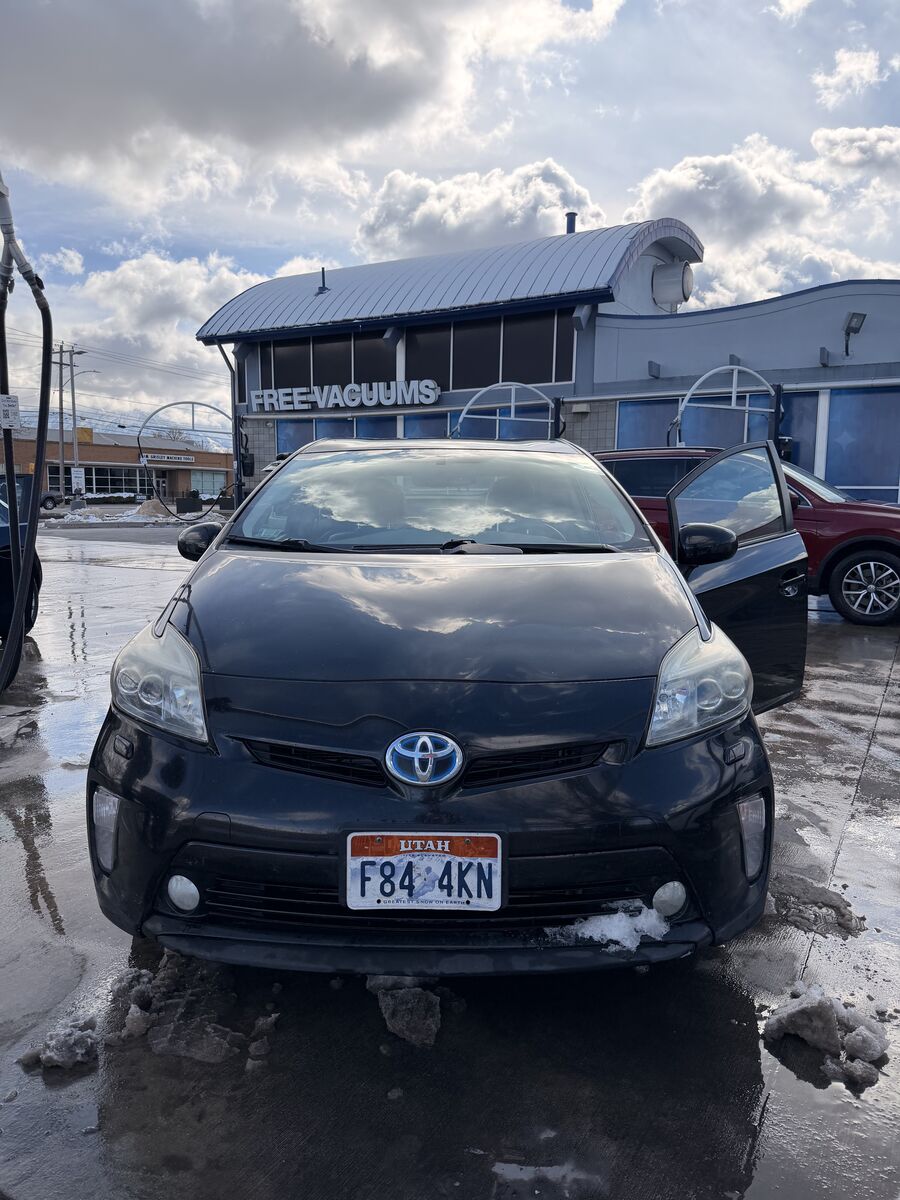 2014 Toyota Prius Five