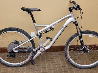 Specialized Stump Jumper (Medium)