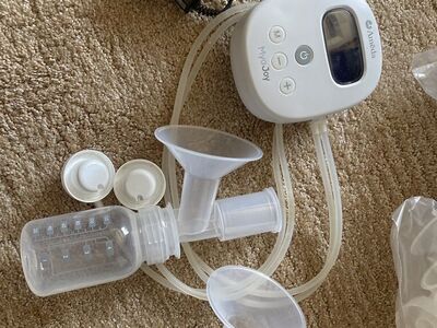 Ameda MyaJoy Breast Pump