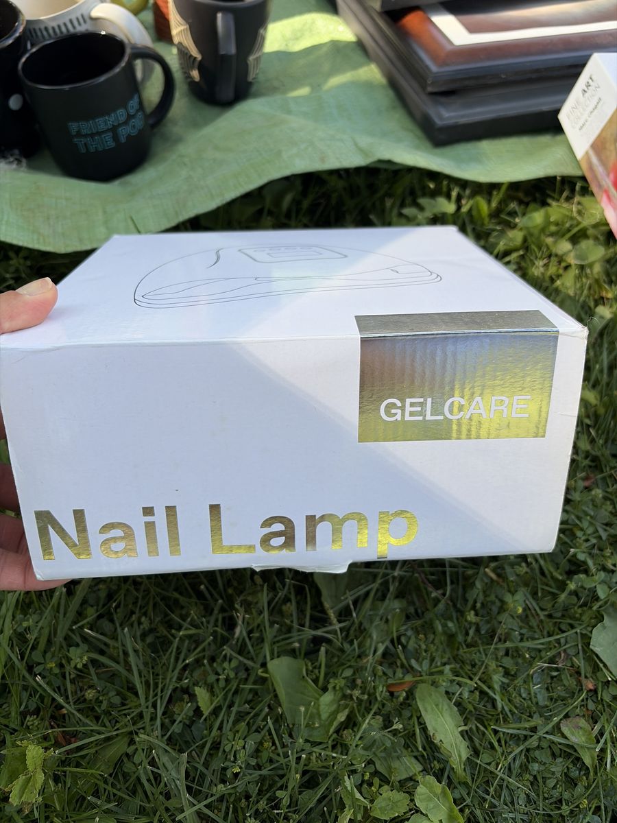 Nail lamp