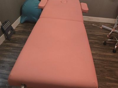 massage bed and ring light