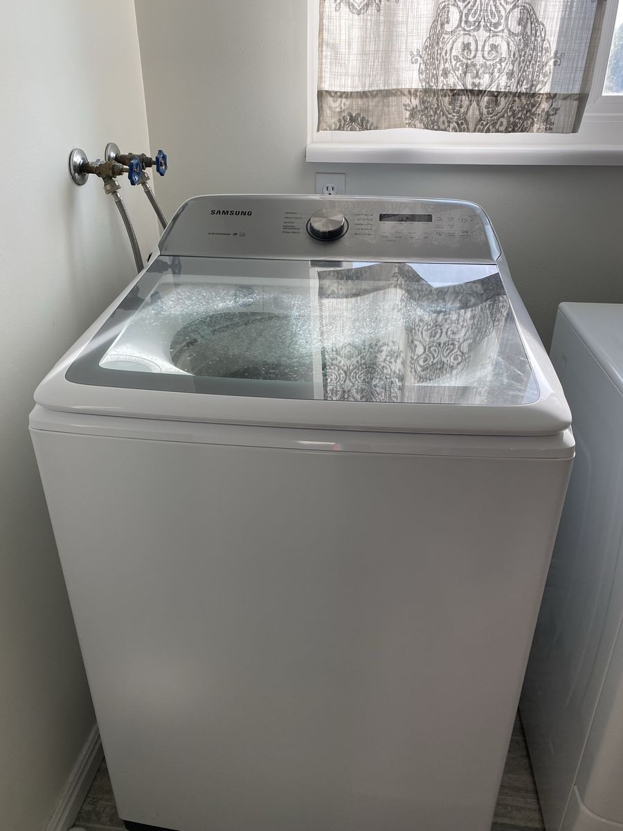 Samsung Washer And  Whirpool Dryer