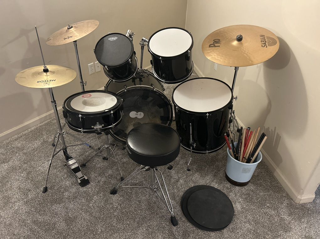 Full Drum Set