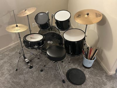 Full Drum Set