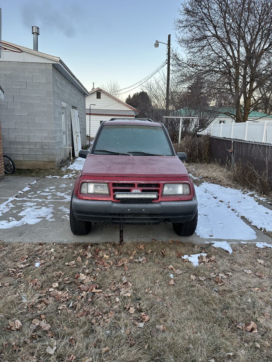 1996 Geo Tracker