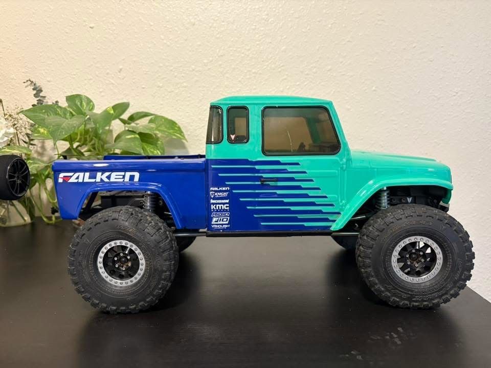 VS4:10 Phoenix RTR Falken Edition