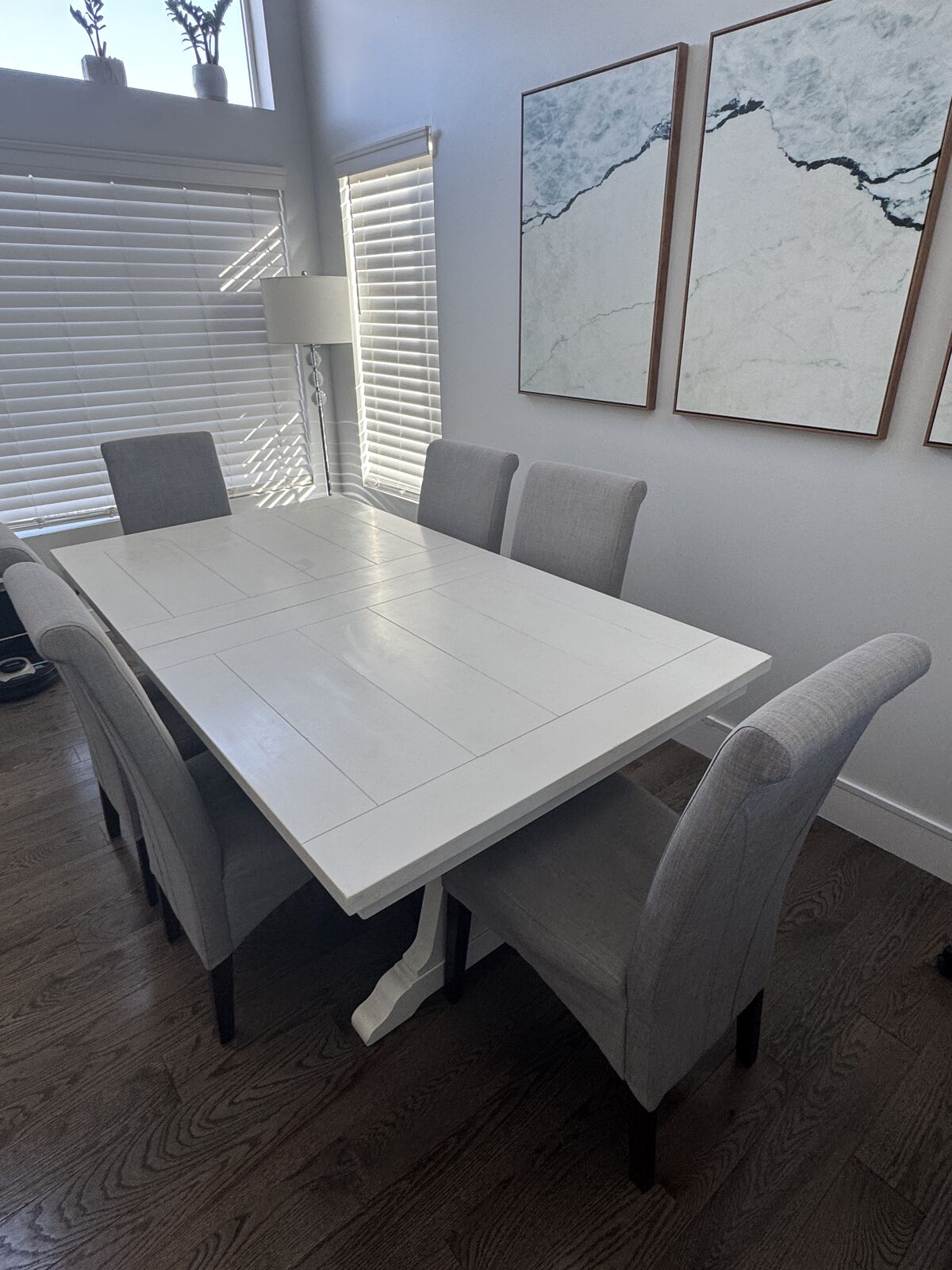 Solid Wood Extendable Dining Table & Chairs Set