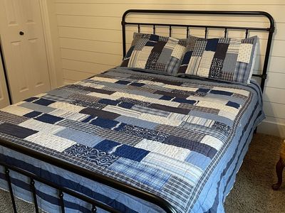 Queen Pottery Barn Kids Quilt & Shams
