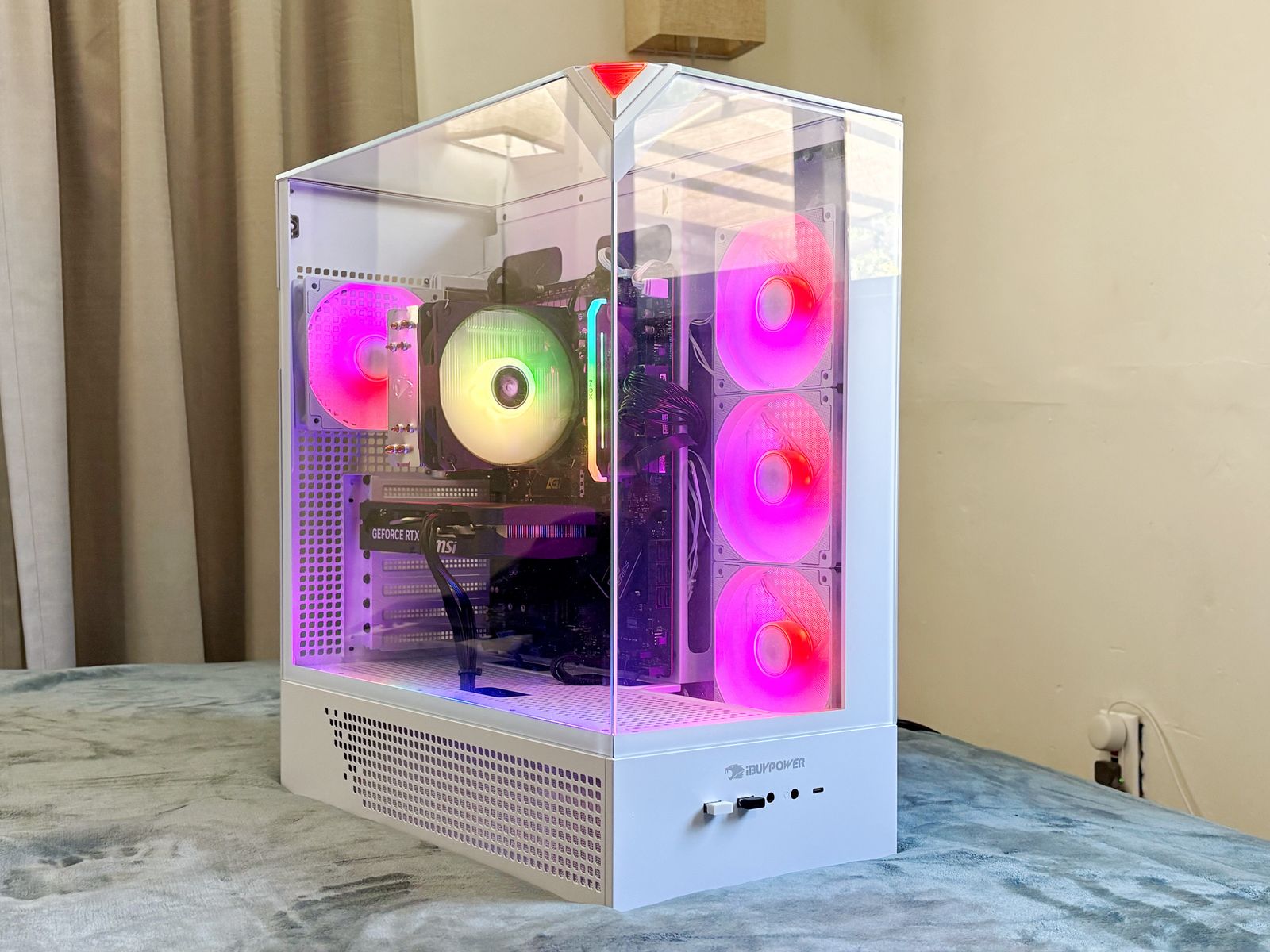 High-End AM5 Gaming PC [Ryzen 7-8700F, NVIDIA GeForce RTX 5060, 16GB DDR5 RAM, 1TB NVMe SSD]