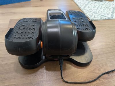 Under-desk elliptical