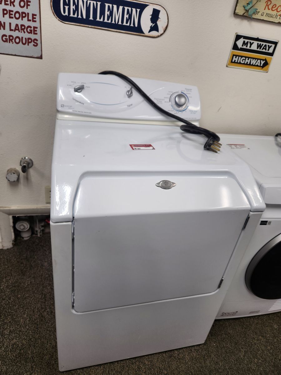Maytag Centennial White Electric Dryer with a Full Warranty