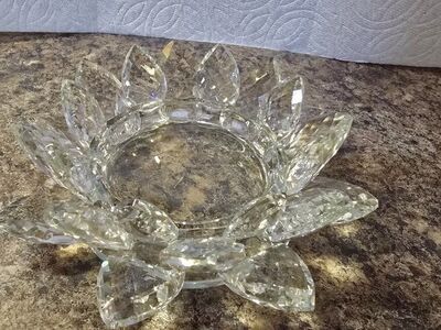 Kitchen supplies (Lotus Candle Holder)