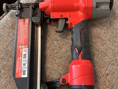 Craftsman Pneumatic 2.5" Straight Finish Nailer