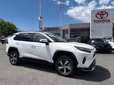 2025 Toyota RAV4 Plug-in Hybrid SE