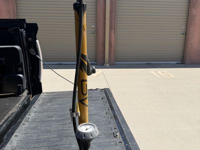 DV Bicycle Floor Pump with Pressure Gauge - Yellow/Black