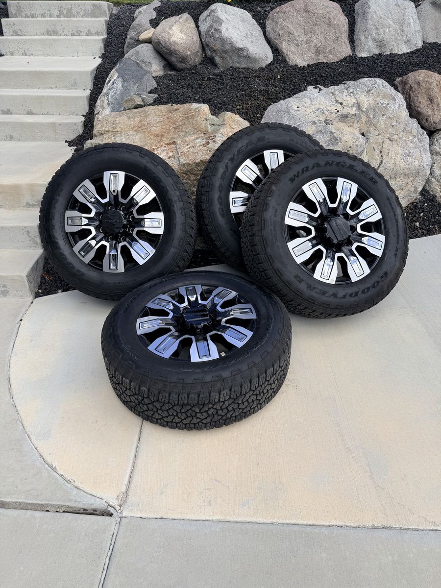 GMC Denali Heavy Duty Truck Tires and Wheels
