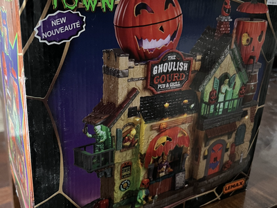 Lemax Spooky Town The Ghoulish Gourd