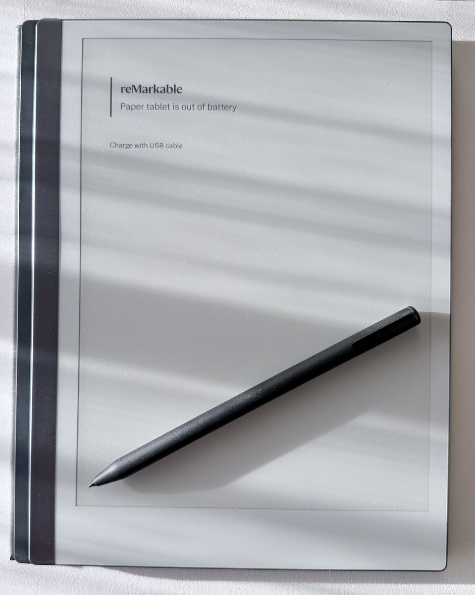 reMarkable 2 with keyboard, stylus & leather cover