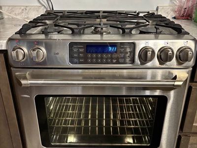 CAFE STAINLESS STEEL GAS RANGE