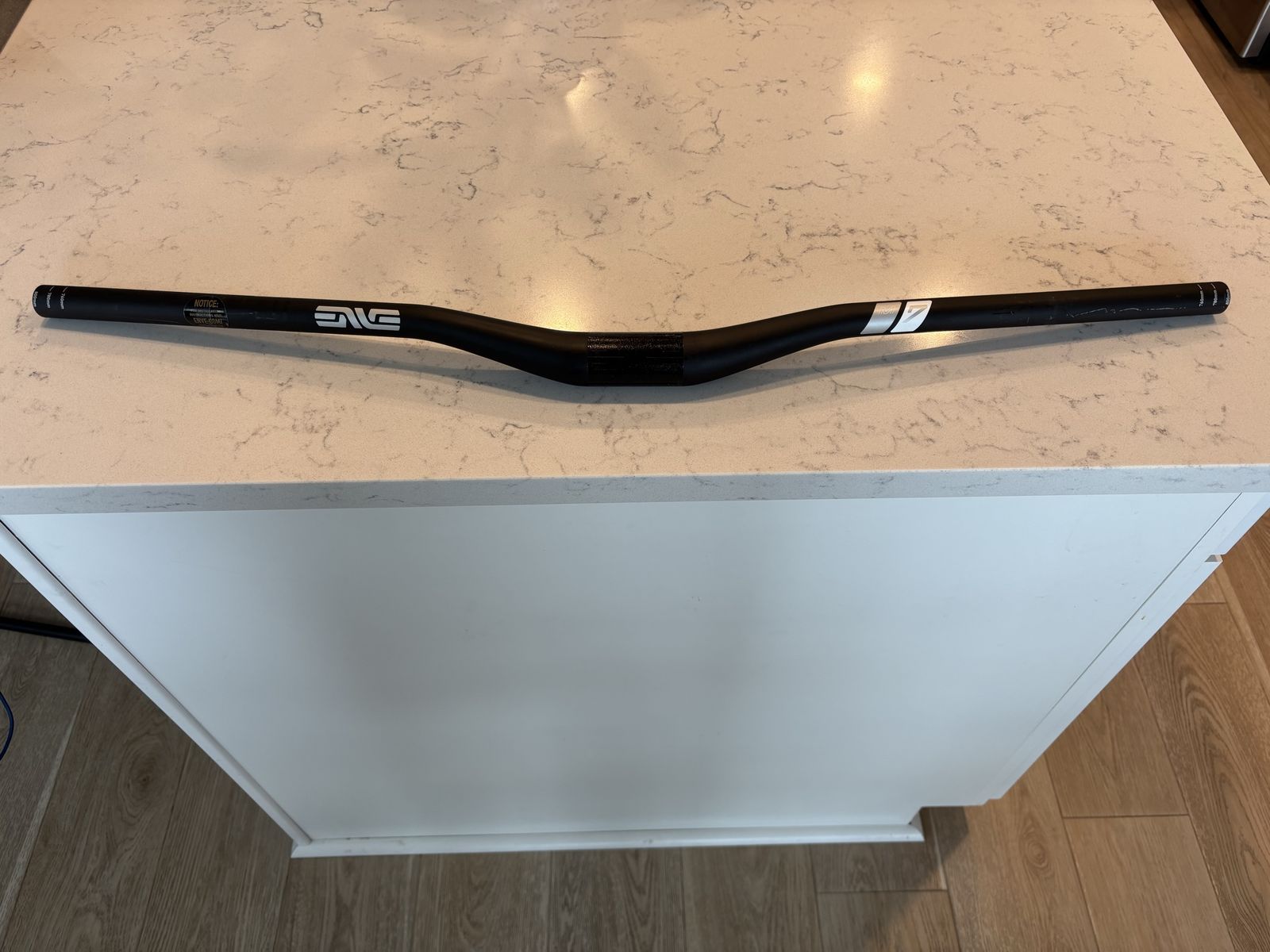 ENVE M7 Carbon Mountain Bike Handlebar, 800mm, 25mm Rise, 35mm Clamp, 8/4 Degree