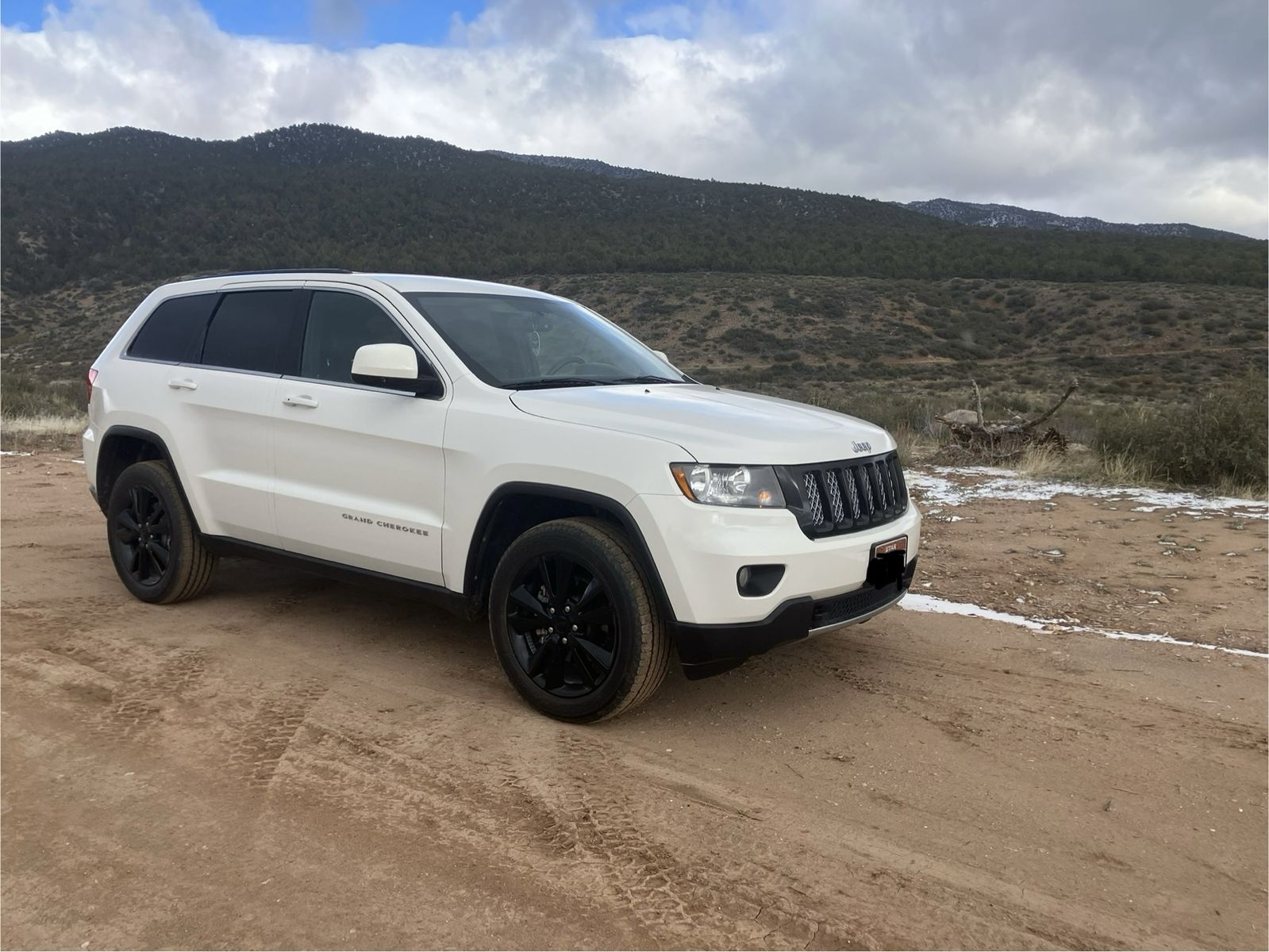 2012 JEEP GRAND CHEROKEE Altitude