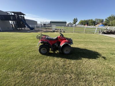 2000 Kawasaki bayou 300