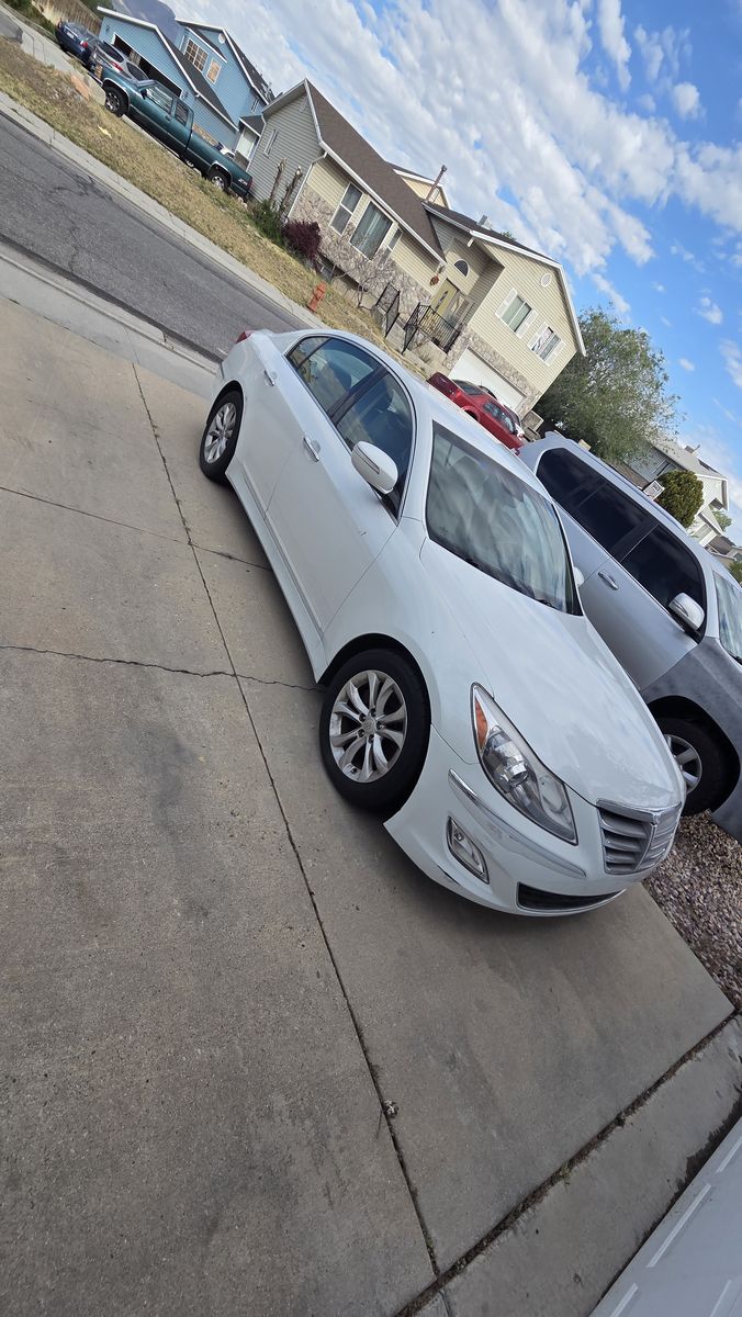2013 Hyundai Genesis 3.8L