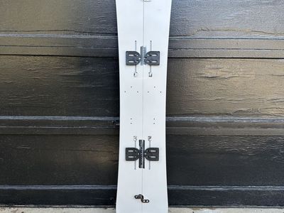 Burton Hometown Hero 168 splitboard like new