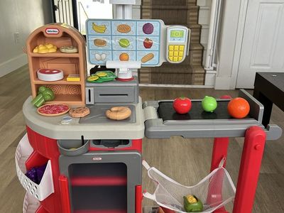 Little Tikes Shop n Learn grocery