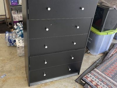 5 Drawer Black Chest