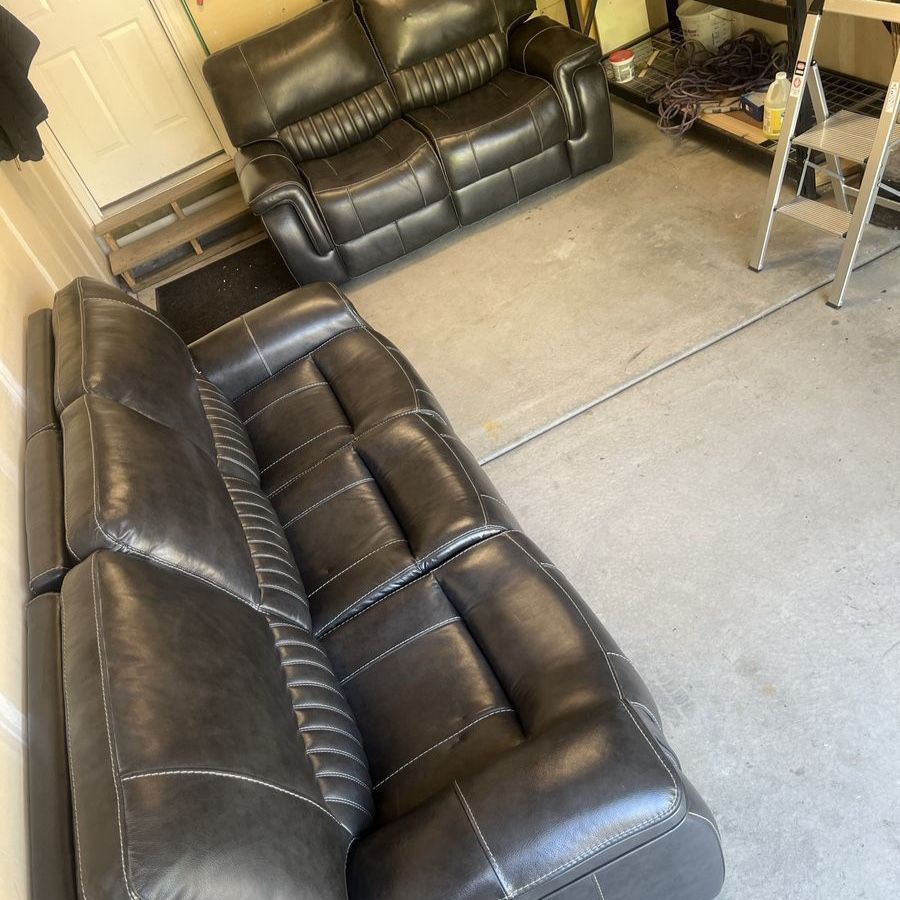 Leather Power Reclining Sofa Set