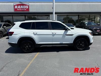 2024 Volkswagen Atlas Peak Edition SE 4Motion