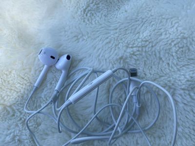 Iphone corded Ear Buds