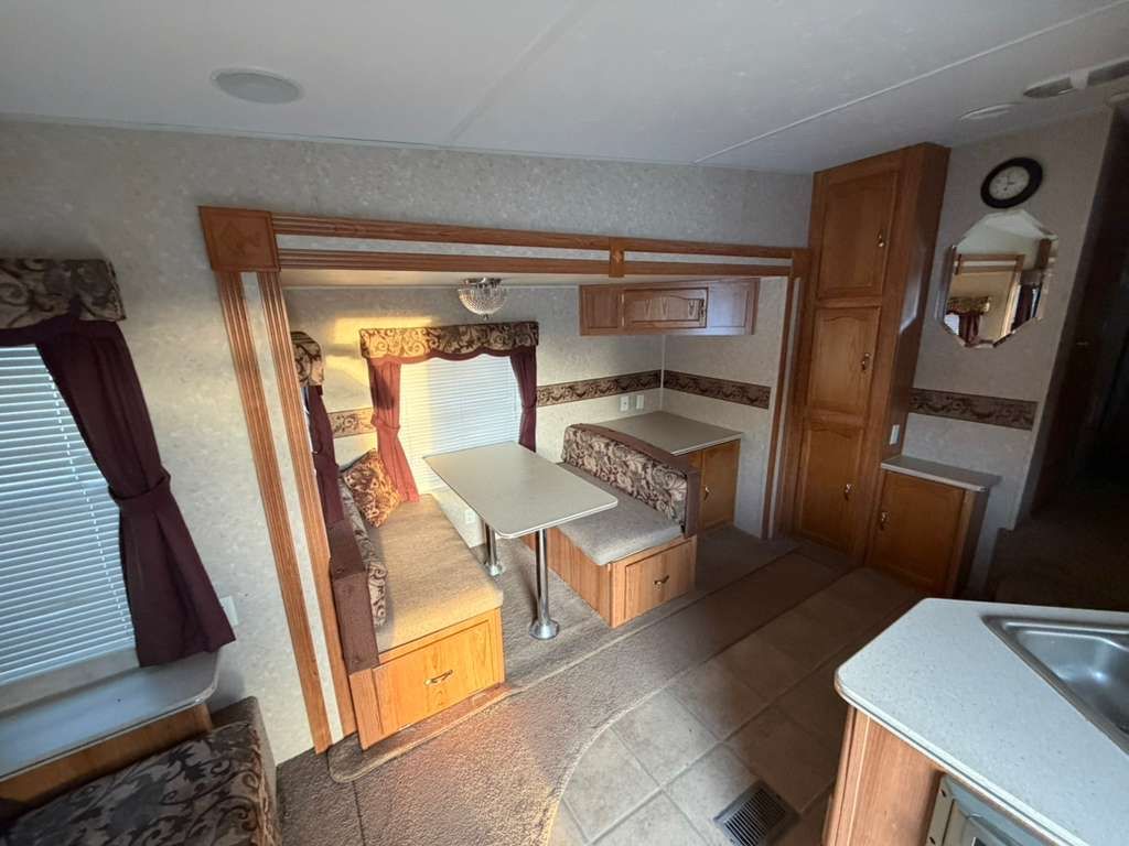 Main image 12