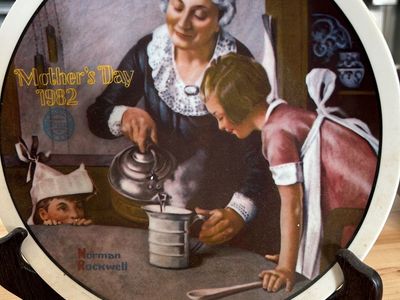 Edwin M Knowles China Co Plates