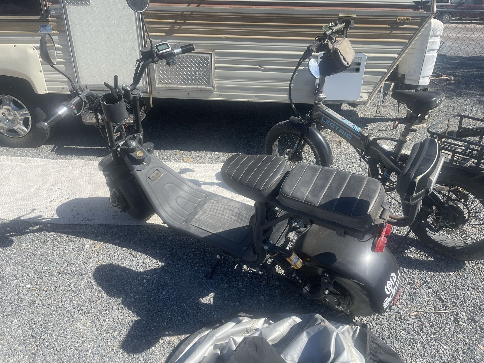Needs work Electric Fat Tire Scooter/moped