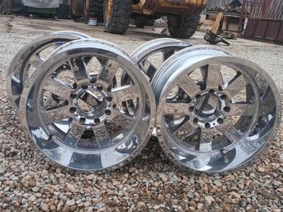 Universal Rims 20-inch