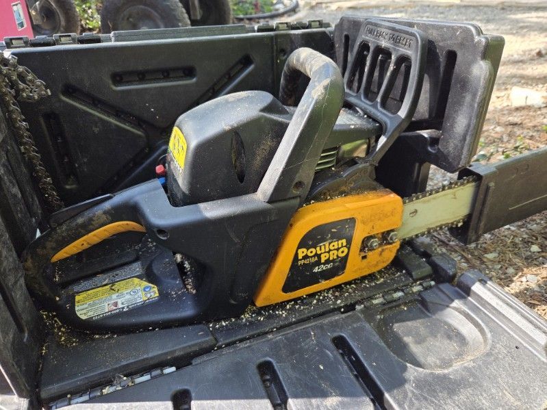 Poulan Pro 42 cc chainsaw