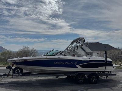 2106 MasterCraft X30; One-Owner; 6.0L Ilmor; Gen2 Surf System; 440 hours