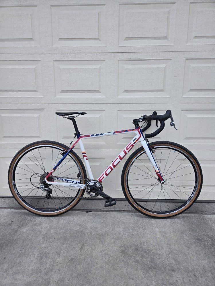 Focus Carbon 53cm Force power meter