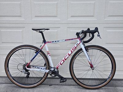 Focus Carbon 53cm Force power meter