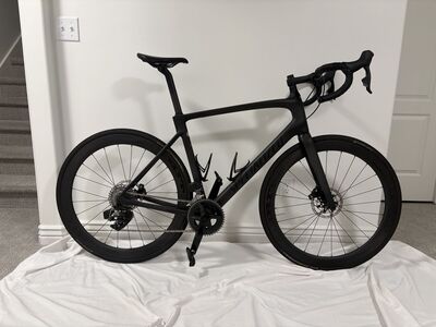 2022 58cm Specialized Roubaix Comp