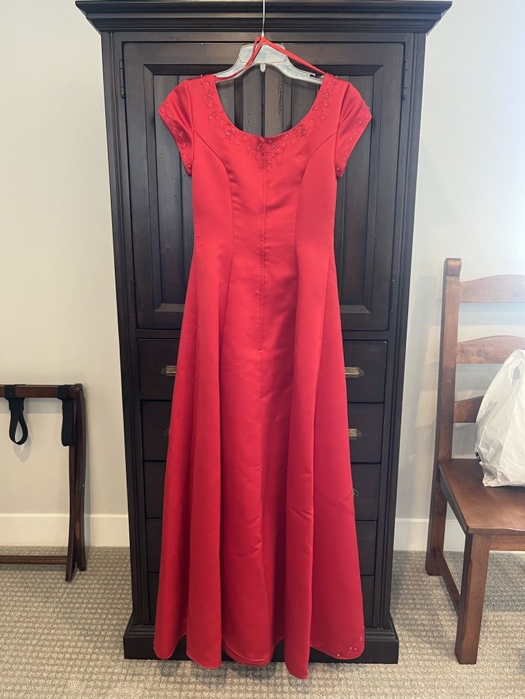 Red Dress Size 6