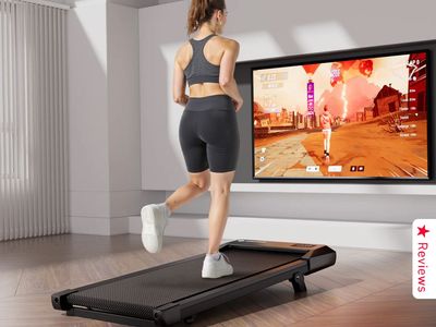 NEW DEER RUN TREADMILL W/INTERACTIVE PIT PAT APP