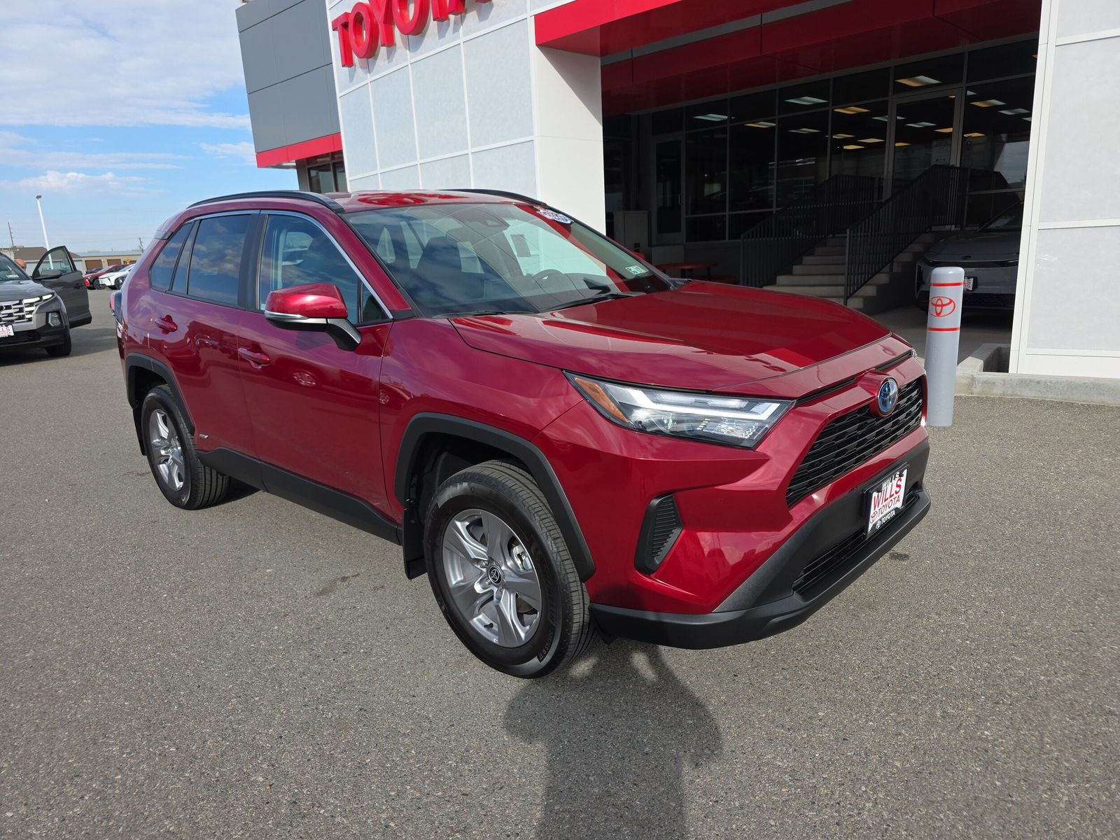 2023 Toyota RAV4 XLE