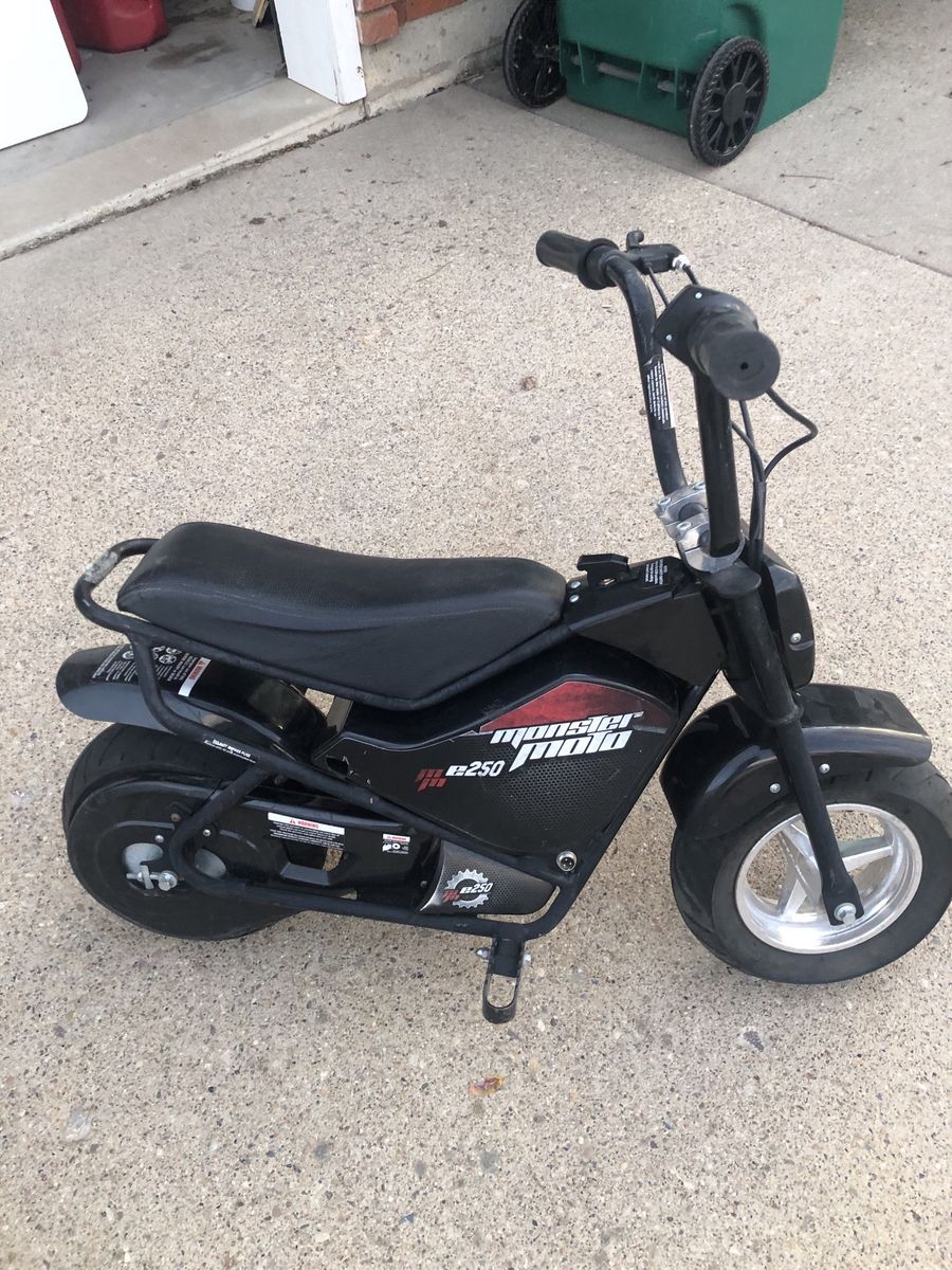 MONSTER MOTO E 250