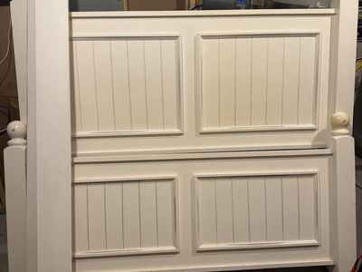 Queen size bed frame